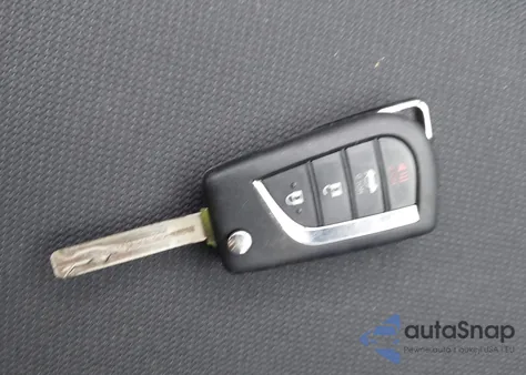 2025 Toyota Corolla Le из США, поврежденный, VIN 5YFB4MDE4SP284753